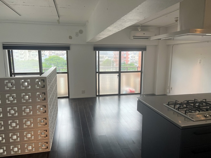 ライオンズマンション牧志の居間・リビング|分譲賃貸｜那覇市牧志｜ライオンズマンション牧志｜アイランドリゾート沖縄