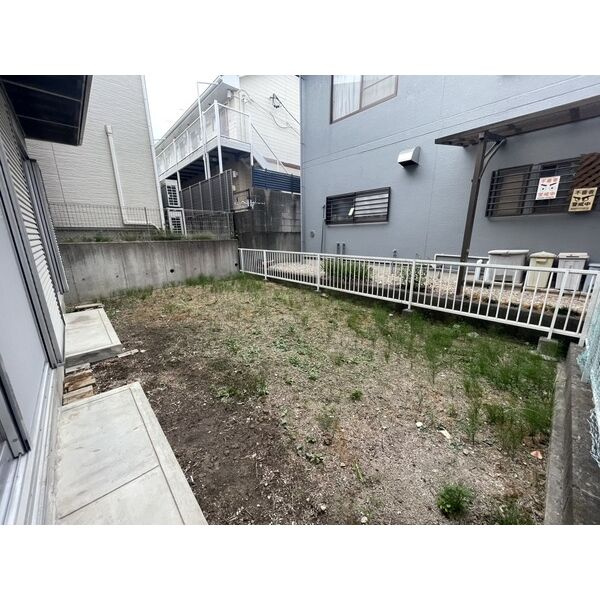 貸家深谷邸の庭