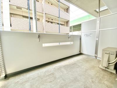 【バルコニー】 | スプランディッド中之島WEST