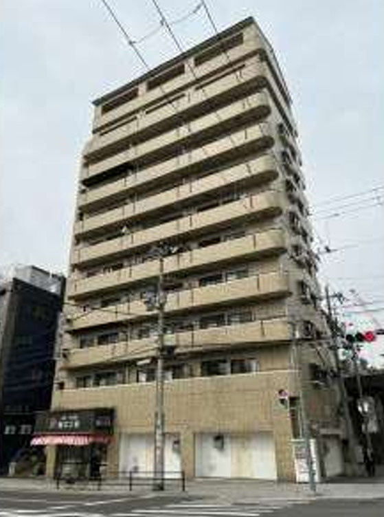 大阪市西成区山王１丁目の店舗一部