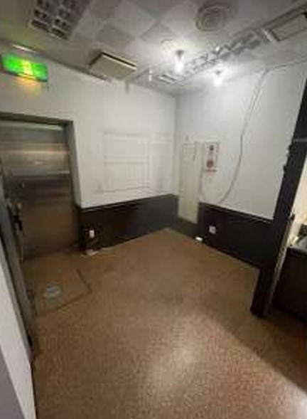 大阪市西成区山王１丁目の店舗一部のロビー