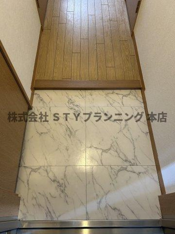 仲介手数料０円！グランツ昭和館の玄関