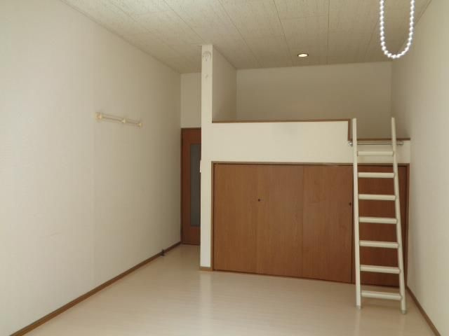 【寝室】プレーンハイツ宮町