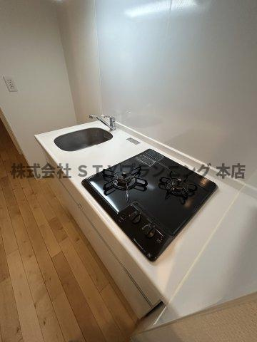 仲介手数料０円！ＣＯＺＹ阿由知通のキッチン