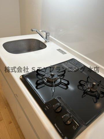 仲介手数料０円！ＣＯＺＹ阿由知通のキッチン