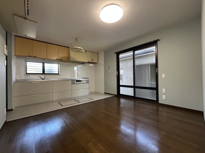 【居間・リビング】 | 上津町戸建