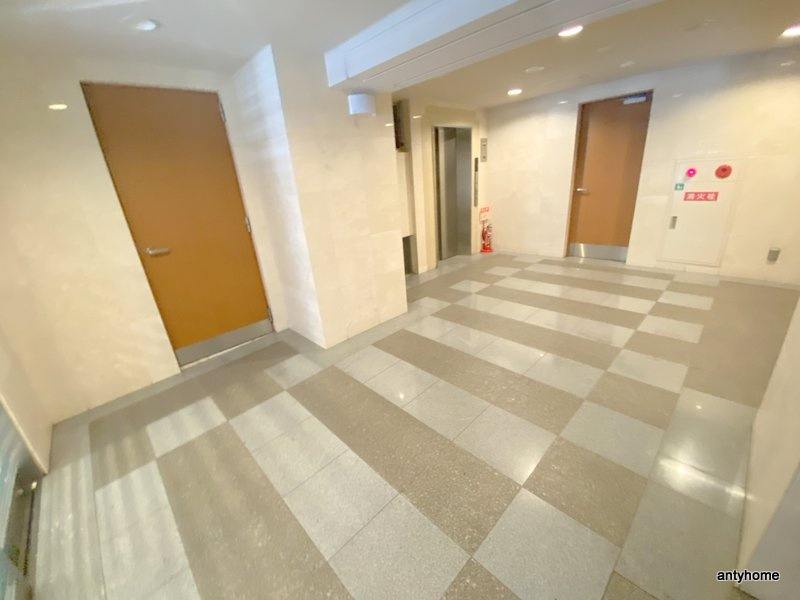 エスリード上本町北　仲介手数料無料のロビー