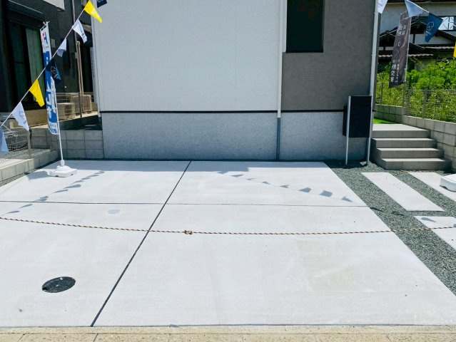 リナージュ／北区池田3丁目1期／2号棟の駐車場