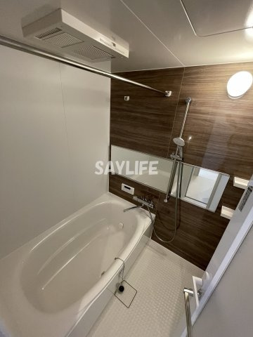 スプランディッド玉造の浴室