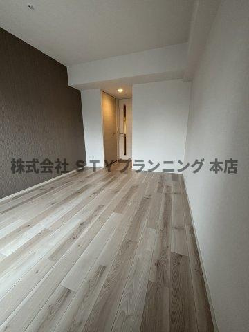 仲介手数料０円！リヴシティ泉の居間・リビング