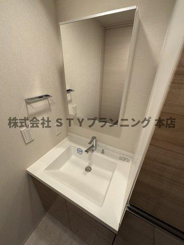 仲介手数料０円！リヴシティ泉の独立洗面台