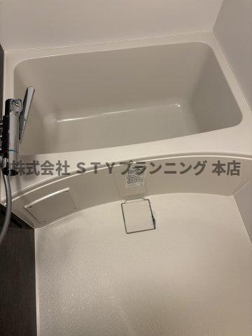 仲介手数料０円！リヴシティ泉の浴室