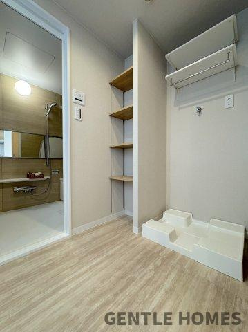 アーサー新宮パークシティ・デュエーロの洗面所|洗面脱衣所も広く収納もたっぷり♪