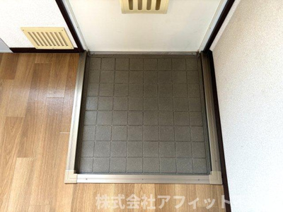 【エントランス】 | シャトルおおわ