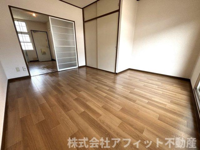 【居間・リビング】 | シャトルおおわ | 洋室7帖