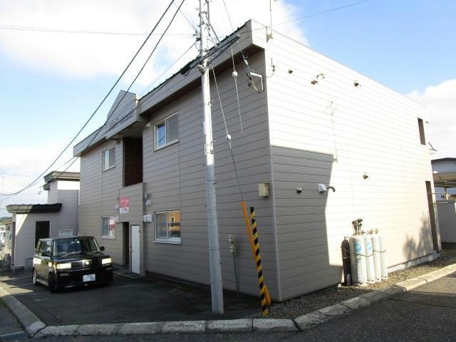 メゾンドールウエストの外観