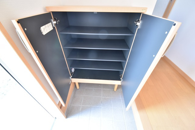 エミネンスコーポの玄関