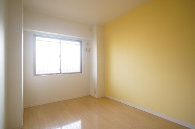 グランコート富雄の居間・リビング