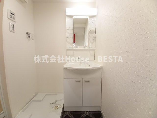 Excel神戸UrbanHillsの独立洗面台