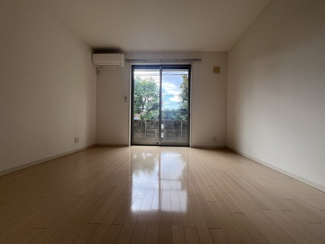 アロハ舞子の寝室