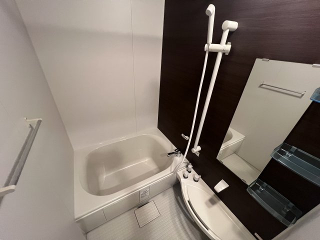 アロハ舞子の浴室