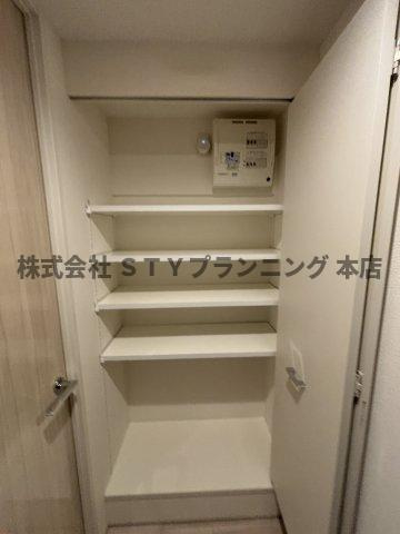 仲介手数料０円！ｑｕａｄｏｒ鶴舞の収納