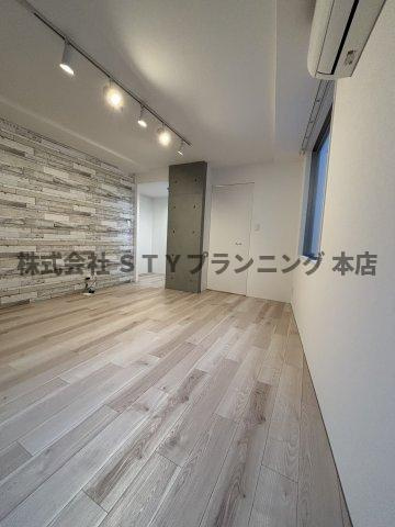 仲介手数料０円！ｑｕａｄｏｒ鶴舞の居間・リビング