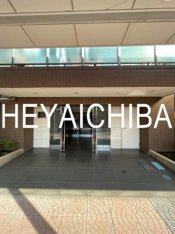 グラントレゾール浅草のエントランス