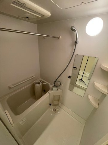 グラントレゾール浅草の浴室