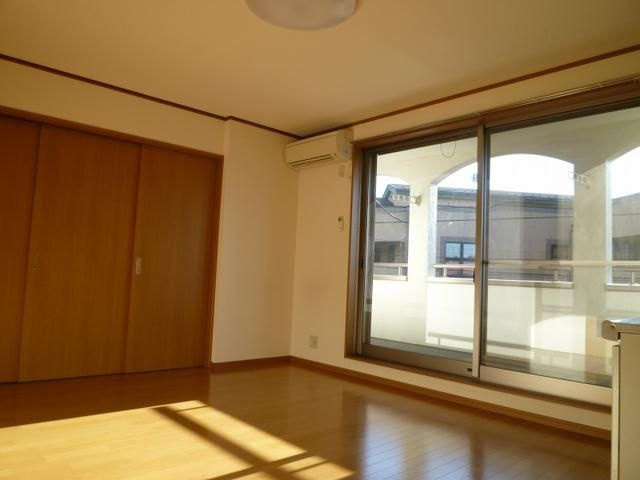 蔵屋マンション第四の居間・リビング