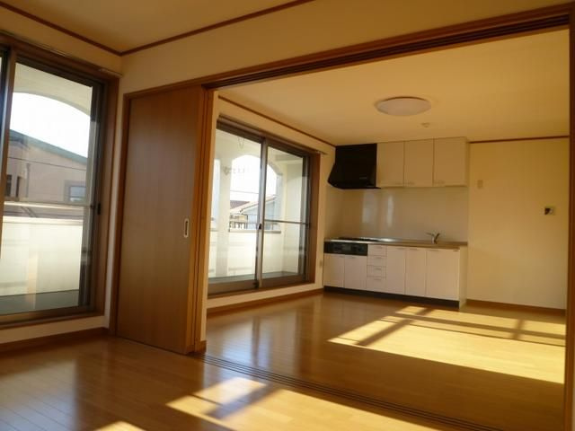 蔵屋マンション第四の居間・リビング