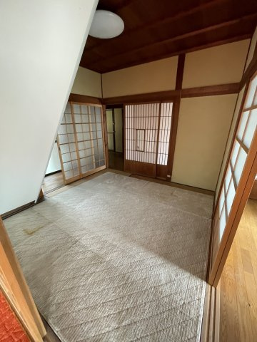 西条市楠　中古住宅の和室