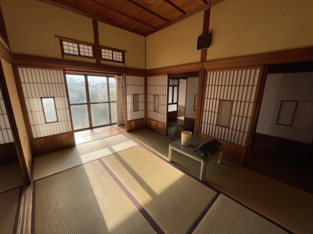 西条市楠　中古住宅の和室