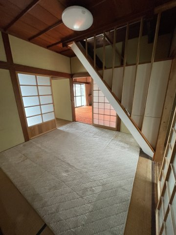 西条市楠　中古住宅の和室