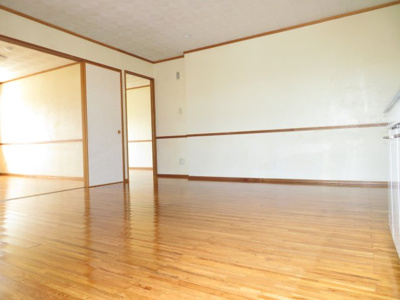  | パラストブルグ