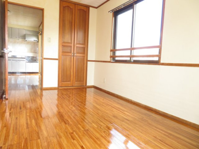  | パラストブルグ