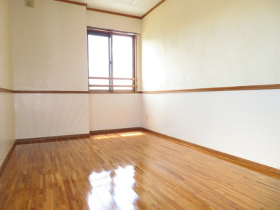  | パラストブルグ