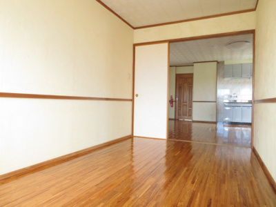  | パラストブルグ