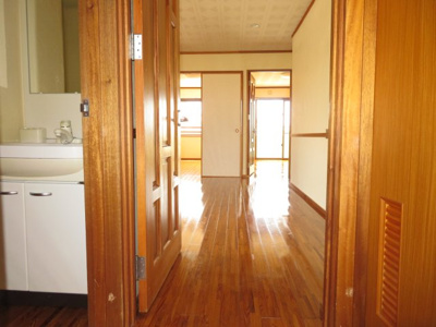  | パラストブルグ