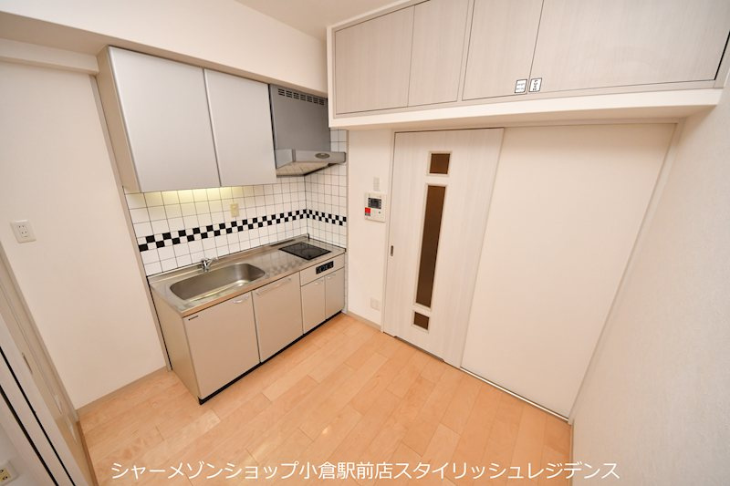 No.47 PROJECT2100小倉駅　～プロジェクト2100コクラエキ～の居間・リビング