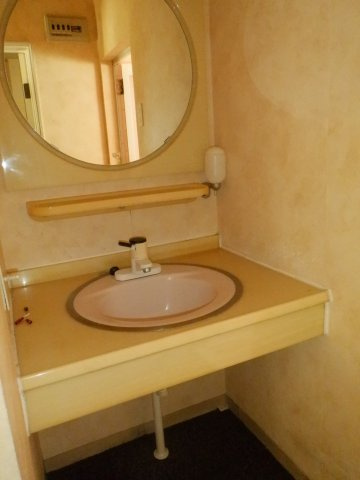 モーテルエコーの洗面所