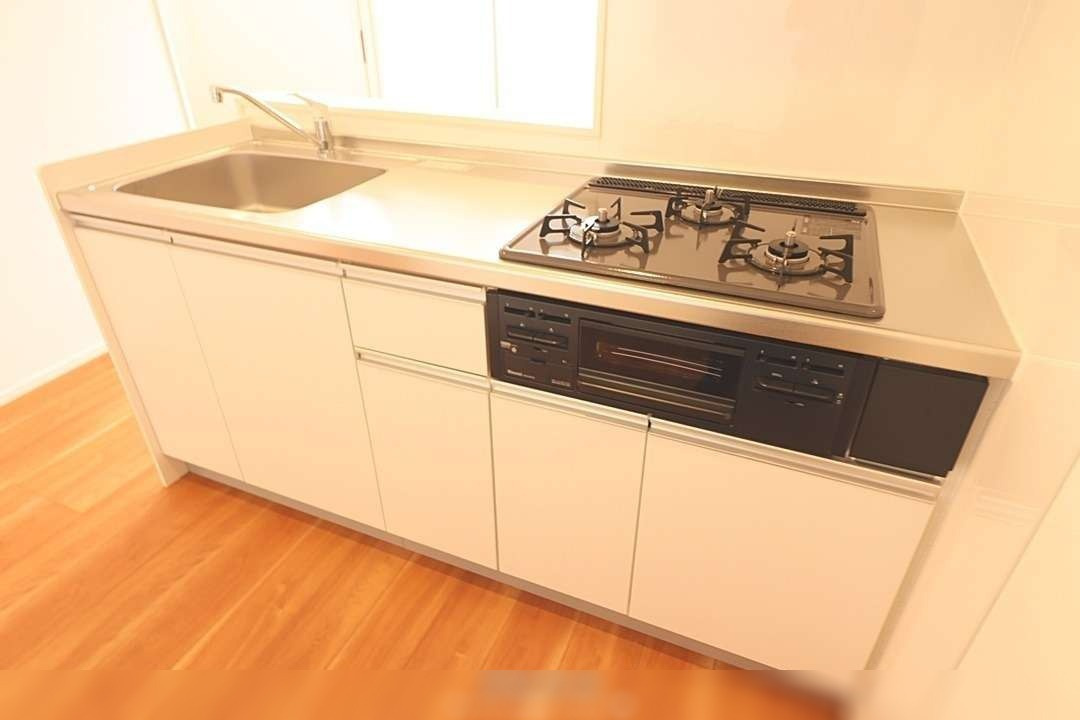 那覇市識名3丁目 2DKのキッチン