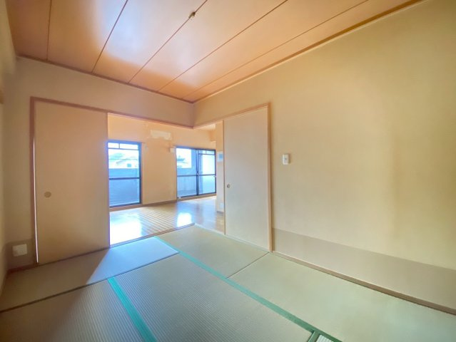 ジオ四条桂川ブライトコアの和室|26年1月撮影