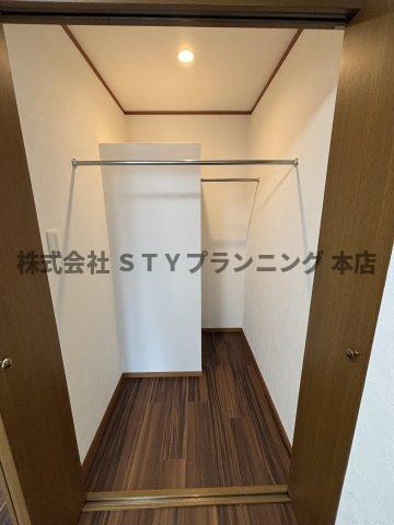 仲介手数料０円！プレシオ又穂の収納