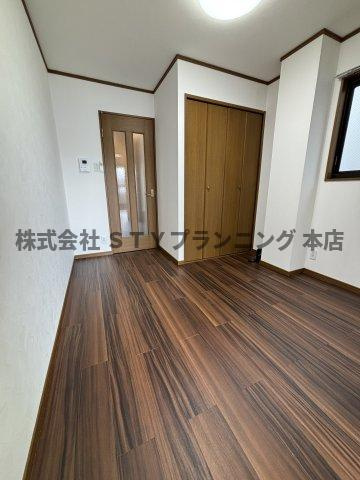 仲介手数料０円！プレシオ又穂の居間・リビング