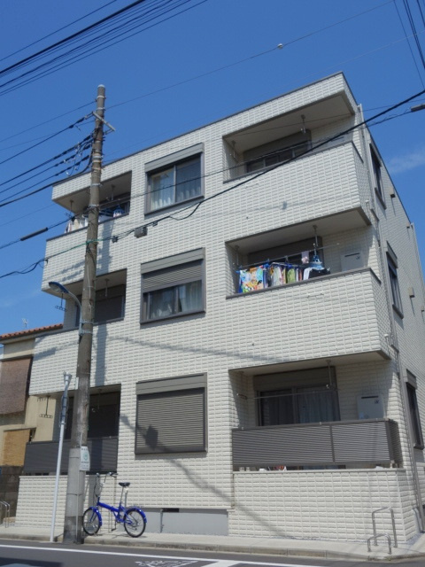 メゾン アンソレイエ