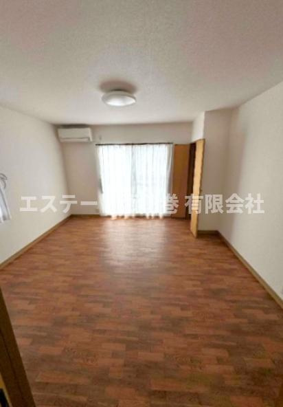 石鳥谷好地第7地割貸家の居間・リビング