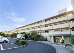 パークホームズ千歳烏山ガーデンズコートEAST棟の画像