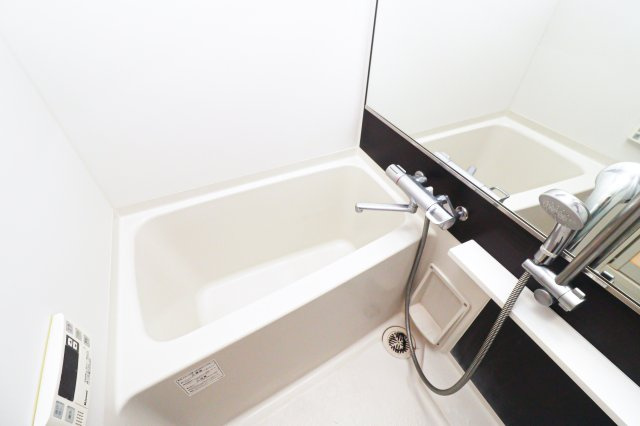 サヴォイ箱崎セントリシティ　12階の浴室|別号室です。現状優先になります。