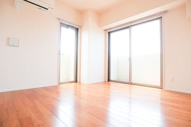 サヴォイ箱崎セントリシティ　12階の居間・リビング|別号室です。現状優先になります。